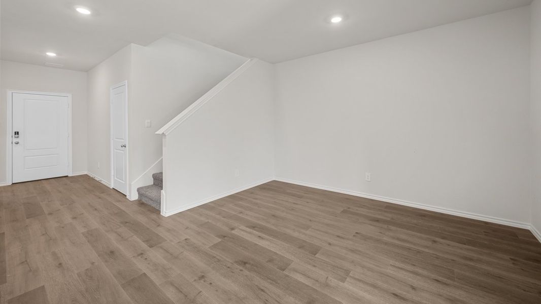 Spacious, unfurnished interior of a new home in Crane Crossing, Crandall (Image 16).