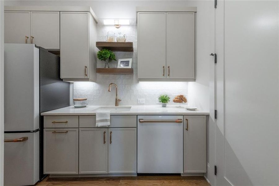 Furnished interior view inside a new home in , Dunwoody (Image 30).