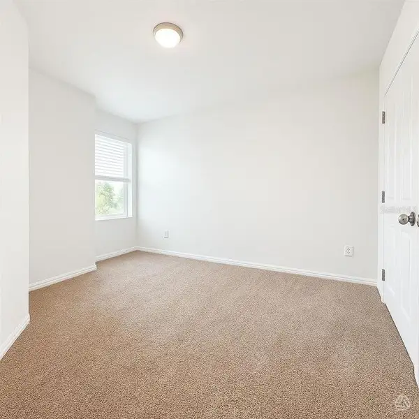 Spacious, unfurnished interior of a new home in Broadleaf, Parrish (Image 8). Spacious, unfurnished interior of a new home in Broadleaf, Parrish (Image 8).