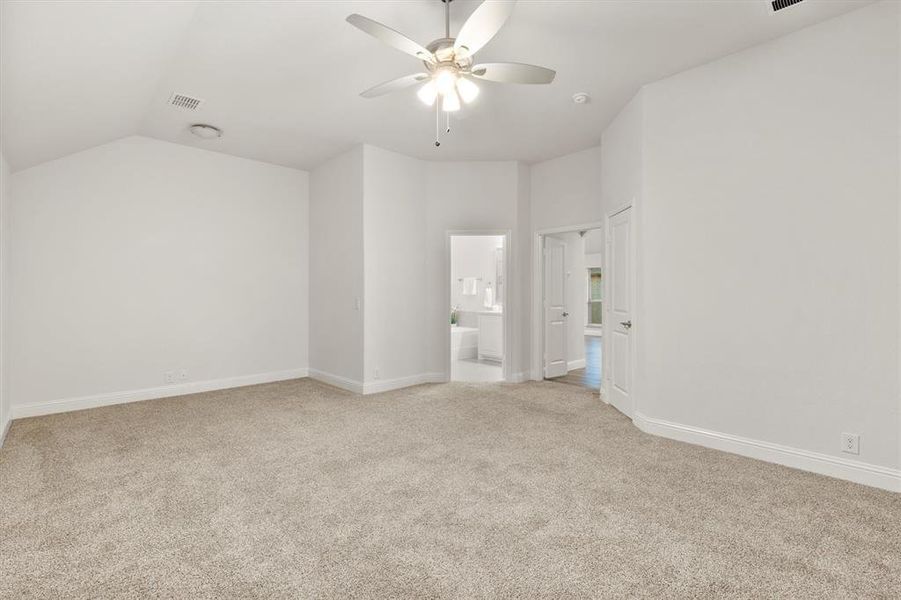 Spacious, unfurnished interior of a new home in , Little Elm (Image 20). Spacious, unfurnished interior of a new home in , Little Elm (Image 20).