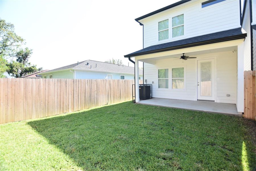 Front exterior of a new home in , Houston, TX, highlighting curb appeal (Image 18). Front exterior of a new home in , Houston, TX, highlighting curb appeal (Image 18).