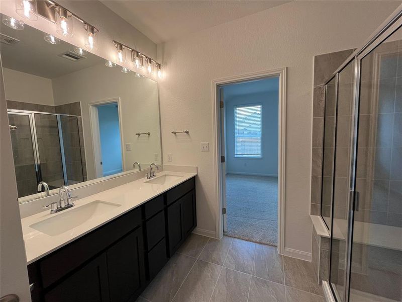 Furnished interior view inside a new home in Wellspring, Round Rock (Image 11). Furnished interior view inside a new home in Wellspring, Round Rock (Image 11).