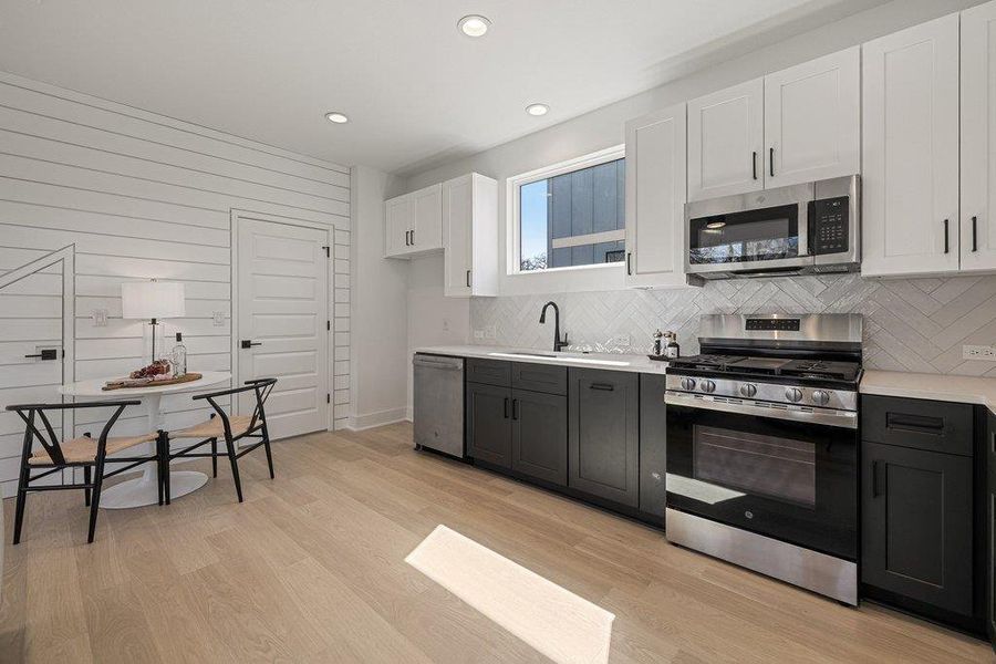 Furnished interior view inside a new home in , Austin (Image 9).