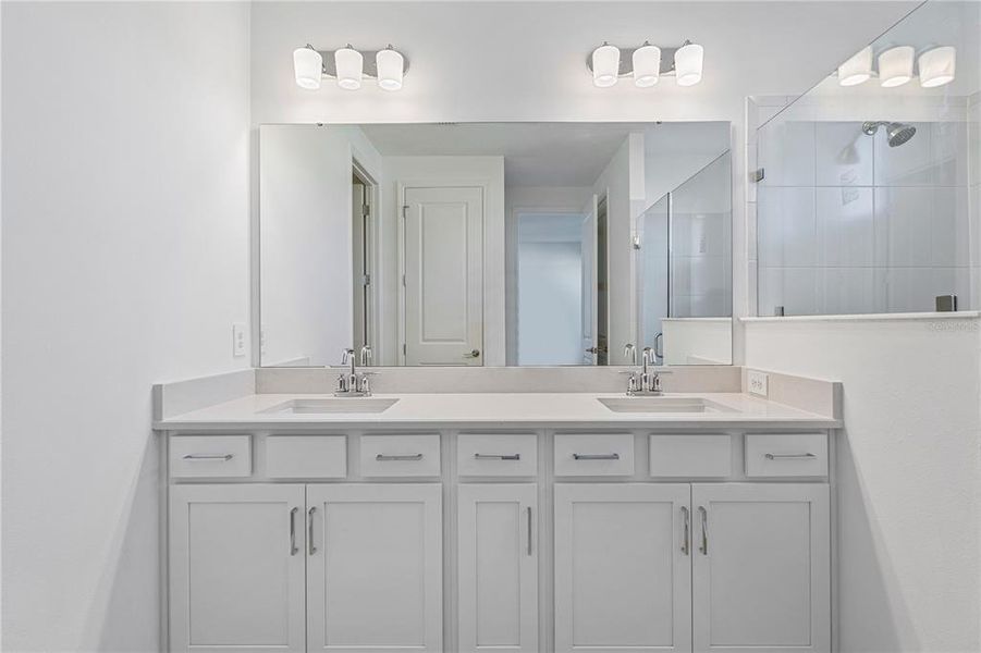 Furnished interior view inside a new home in , Winter Garden (Image 12).