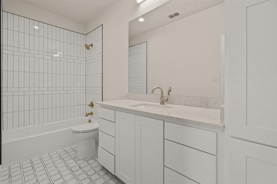 Furnished interior view inside a new home in The Grove, North Richland Hills (Image 10).