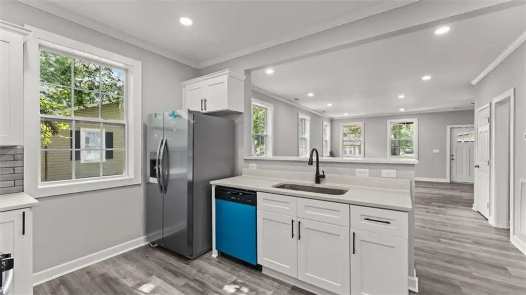 Furnished interior view inside a new home in , Cedartown (Image 4).