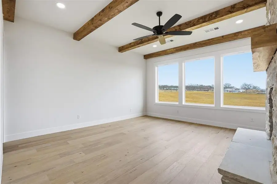 Spacious, unfurnished interior of a new home in , Weatherford (Image 28). Spacious, unfurnished interior of a new home in , Weatherford (Image 28).