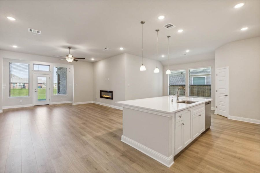 Image 41 of a home in Oaks of North Grove.