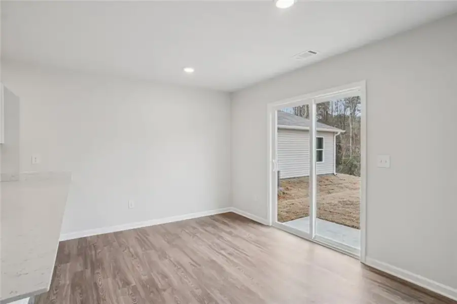 Spacious, unfurnished interior of a new home in Shallow Creek, Hogansville (Image 23).