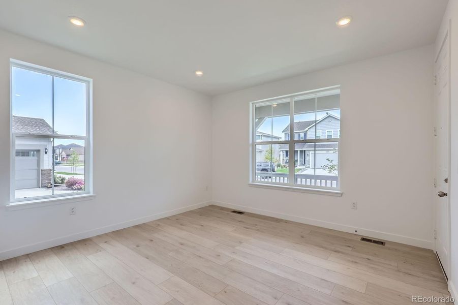 Spacious, unfurnished interior of a new home in Brighton Crossings: The Grand Collection, Brighton (Image 10).