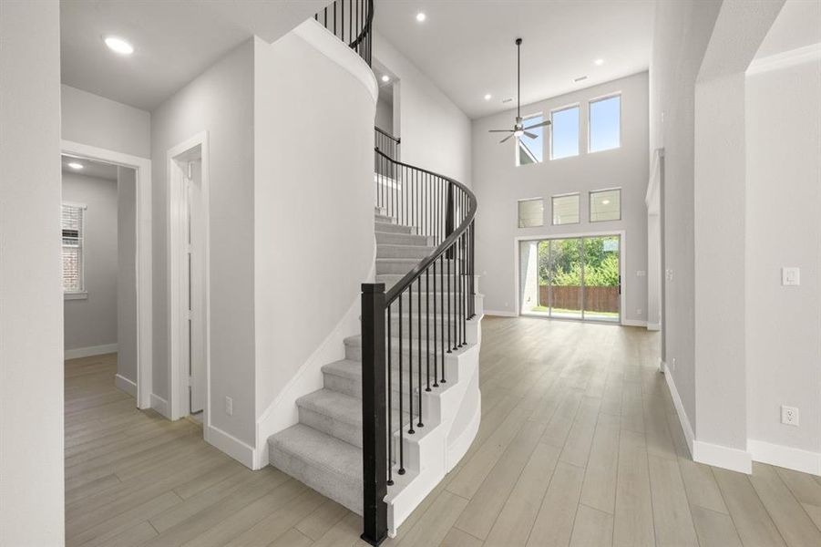 Spacious, unfurnished interior of a new home in Birdsong, Mansfield (Image 21).