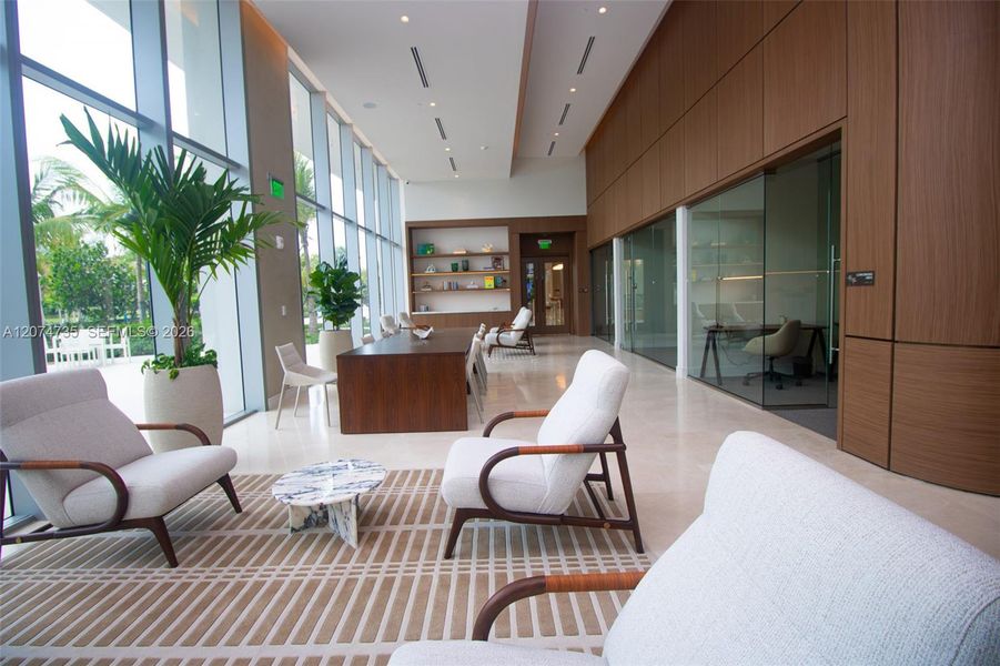 Community amenities in , North Miami (Image 35).