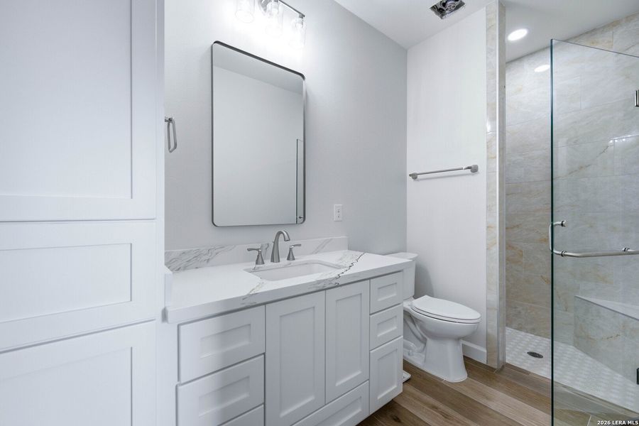 Furnished interior view inside a new home in , Floresville (Image 7).