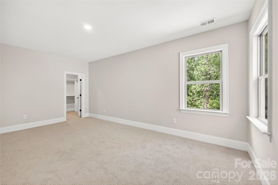 Spacious, unfurnished interior of a new home in , Mint Hill (Image 41).