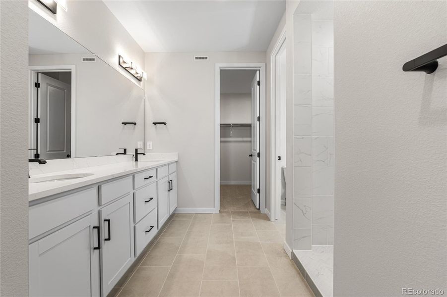 Furnished interior view inside a new home in Independence, Elizabeth (Image 4).