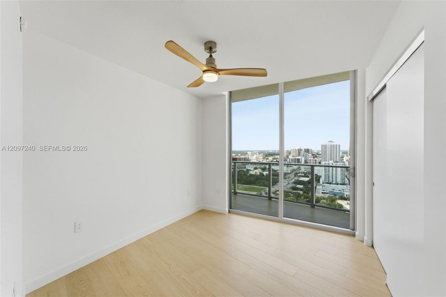 Spacious, unfurnished interior of a new home in , Miami (Image 20).
