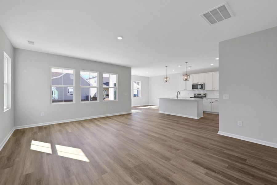 Hardeeville, SC New Home.  - Slide 9