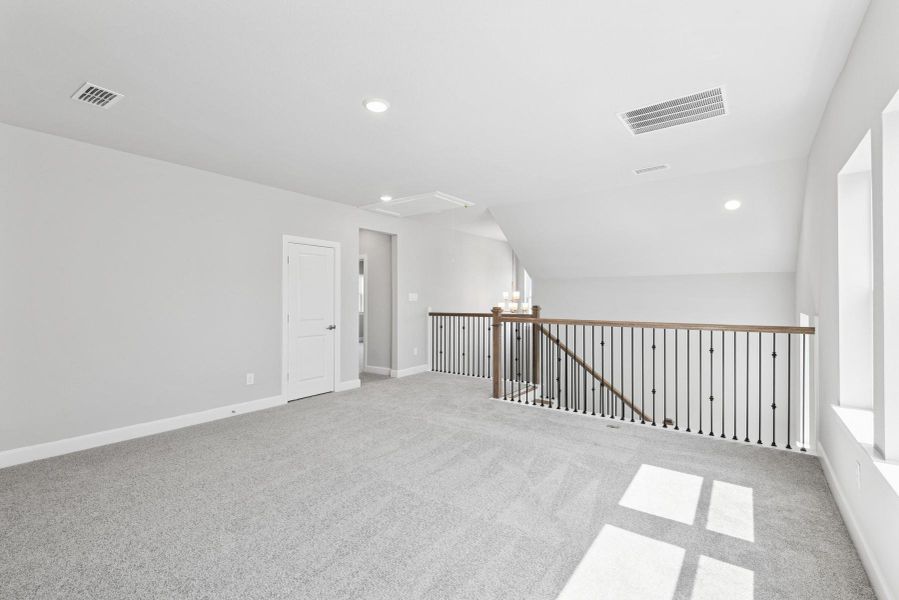 Spacious, unfurnished interior of a new home in Riceland 50’ Alley Load Homesites, Mont Belvieu (Image 23).