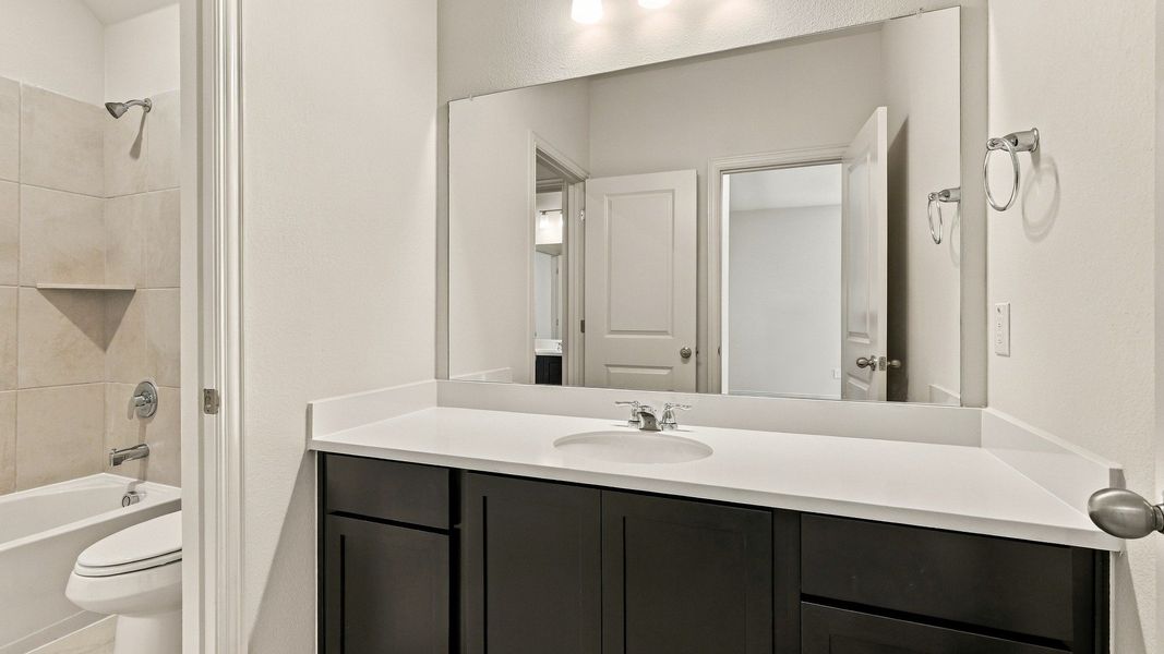 Furnished interior view inside a new home in Wildflower Ranch, Fort Worth (Image 32). Furnished interior view inside a new home in Wildflower Ranch, Fort Worth (Image 32).