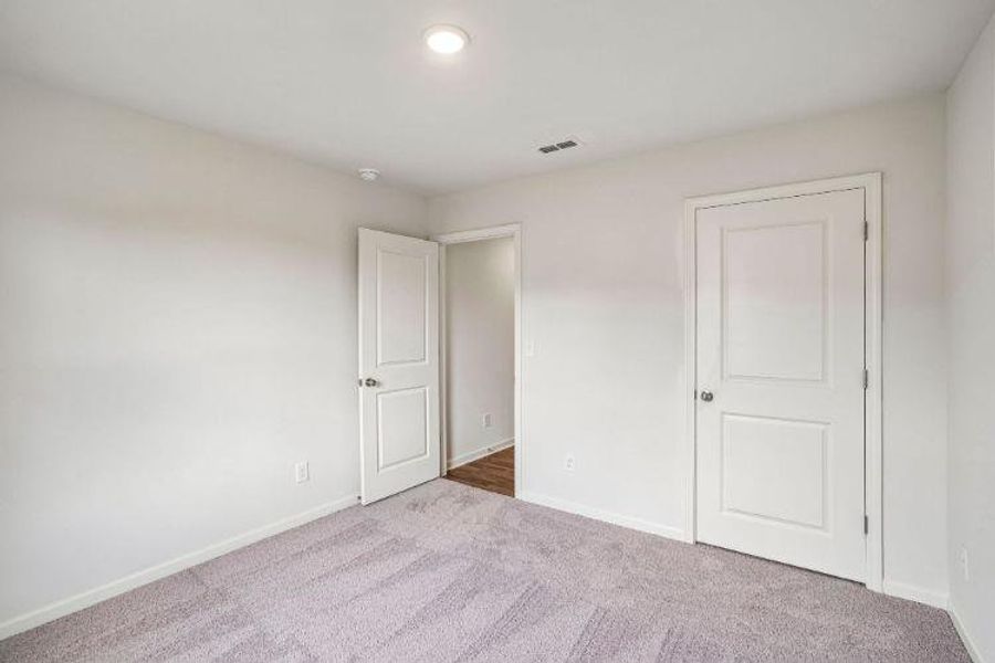 Spacious, unfurnished interior of a new home in Urban's Place, Chatsworth (Image 11).