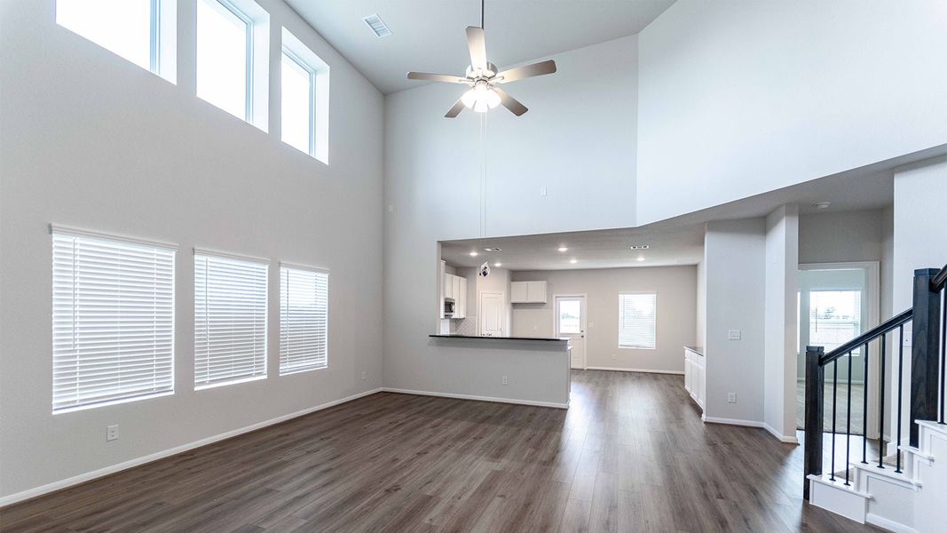 Spacious, unfurnished interior of a new home in Grande Estates, Bertram (Image 19).