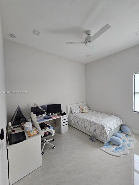 Furnished interior view inside a new home in , Loxahatchee (Image 13).