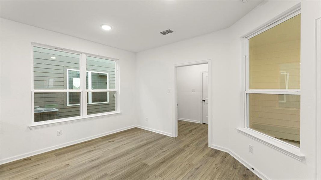 Wright Floorplan Representative Photography - Dini Wright Floorplan Representative Photography - Dini