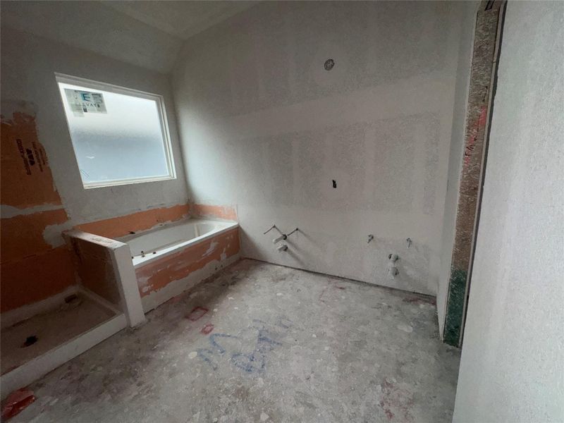 In-progress construction of a new home in Rolling Glen, Hutto, TX (Image 17).