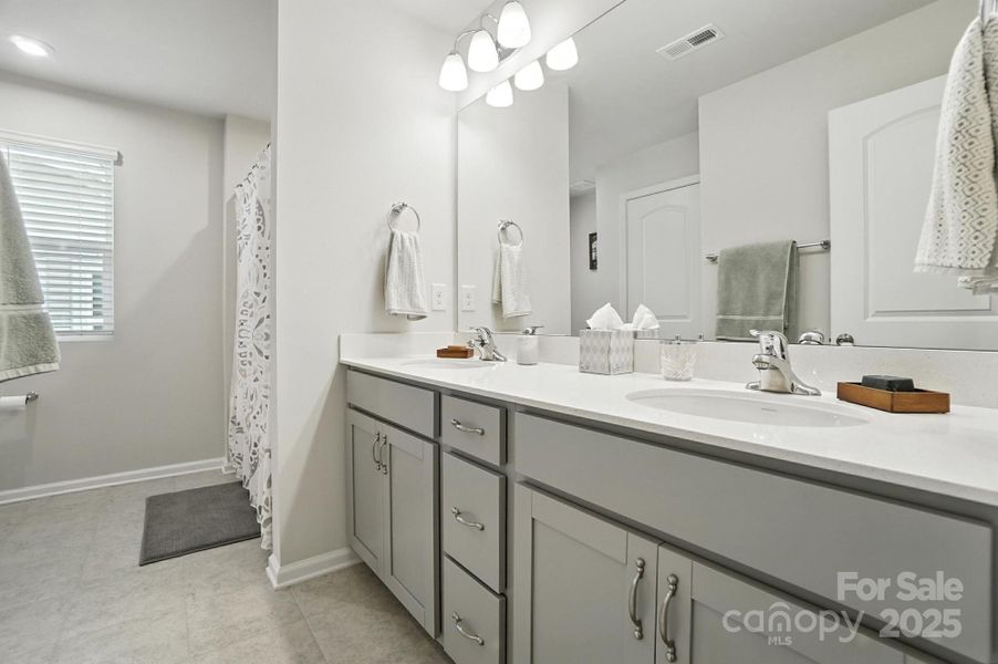 Furnished interior view inside a new home in Porter's Row, Charlotte (Image 3). Furnished interior view inside a new home in Porter's Row, Charlotte (Image 3).