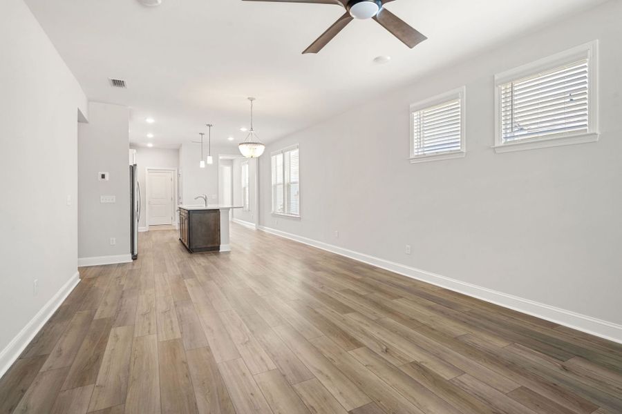 Spacious, unfurnished interior of a new home in Del Webb Savannah at Heartwood, Richmond Hill (Image 19). Spacious, unfurnished interior of a new home in Del Webb Savannah at Heartwood, Richmond Hill (Image 19).