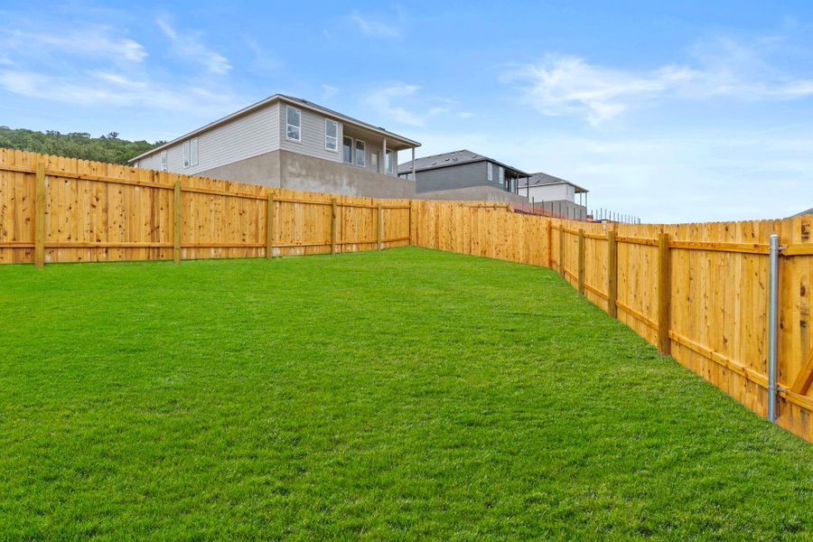 Exterior details and patio area of a home in Clayton Ranch, Copperas Cove (Image 2).