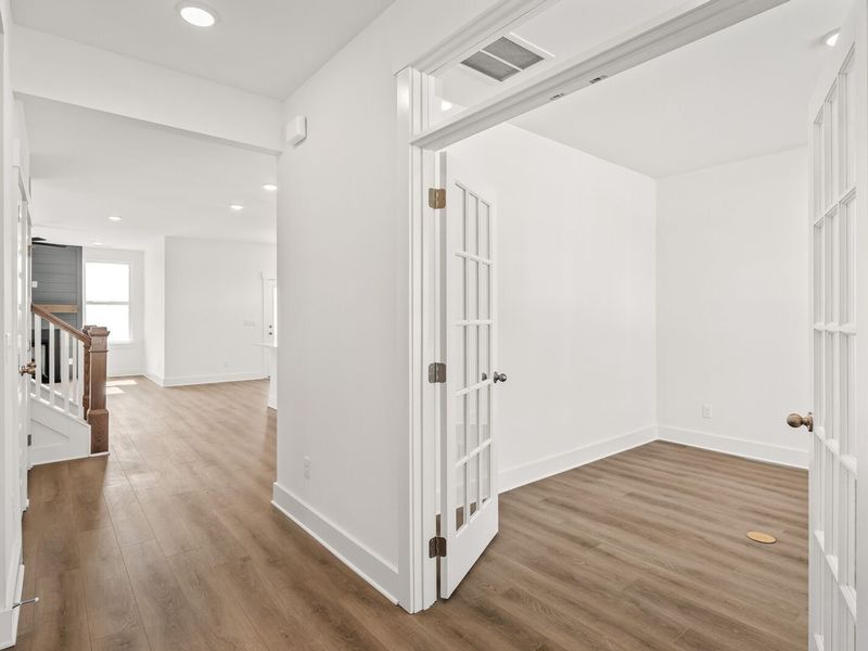 Spacious, unfurnished interior of a new home in Woods Crossing, Gallatin (Image 23).