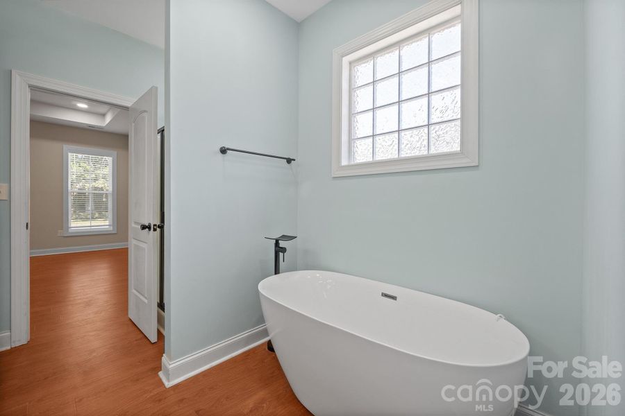 Image 32 of a home in .