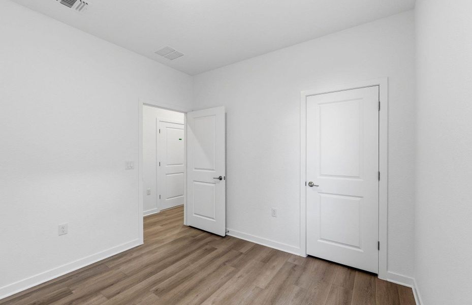 Spacious, unfurnished interior of a new home in Sun City Texas, Georgetown (Image 16). Spacious, unfurnished interior of a new home in Sun City Texas, Georgetown (Image 16).