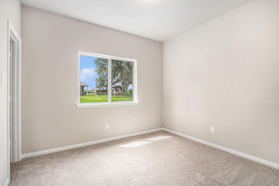 Spacious, unfurnished interior of a new home in Columbia Lakes, West Columbia (Image 16).