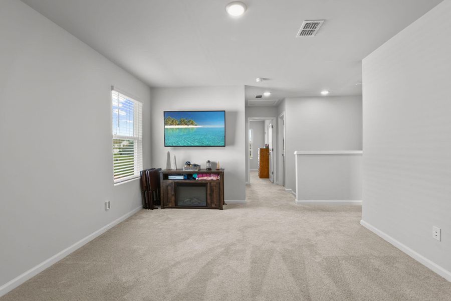 Image 31 of a home in Bradford Pointe.
