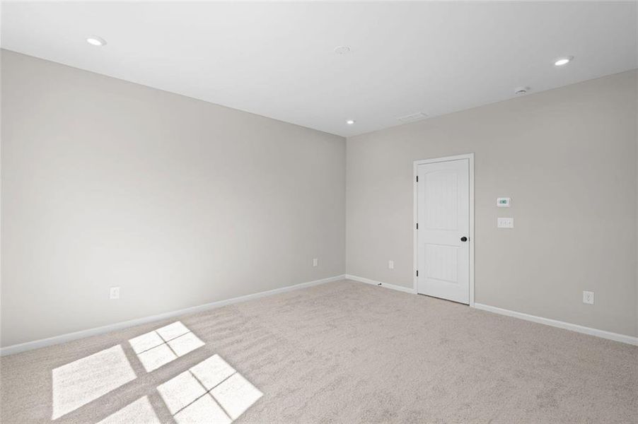Spacious, unfurnished interior of a new home in Villas at Gold Creek, Dawsonville (Image 31). Spacious, unfurnished interior of a new home in Villas at Gold Creek, Dawsonville (Image 31).