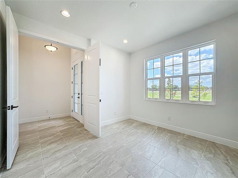 Spacious, unfurnished interior of a new home in , Parrish (Image 46).