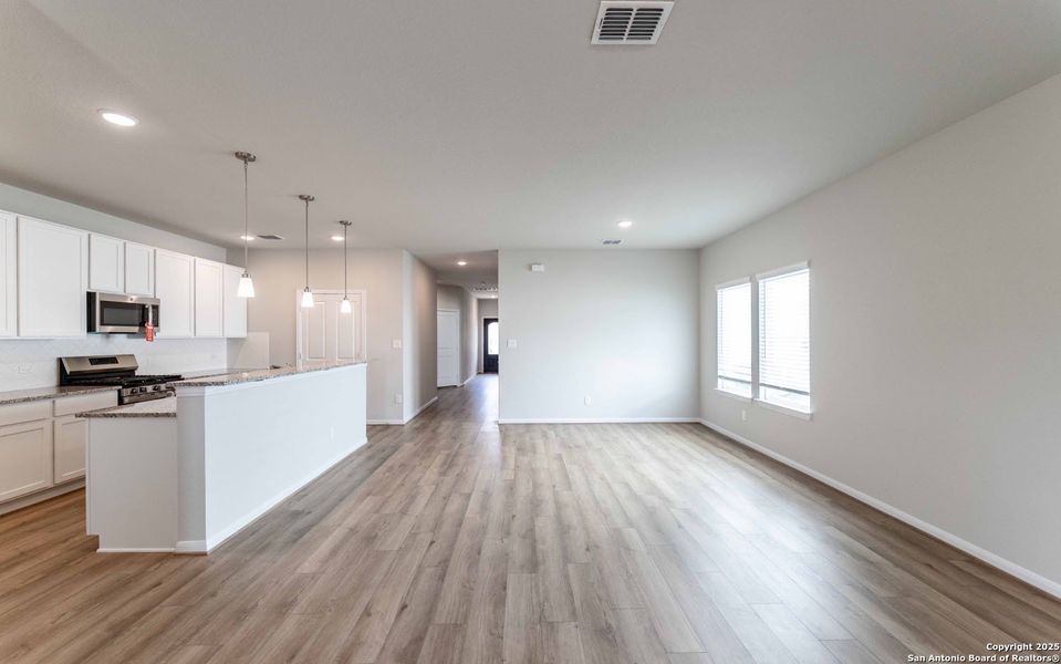 Image 15 of a home in Hennersby Hollow. Image 15 of a home in Hennersby Hollow.