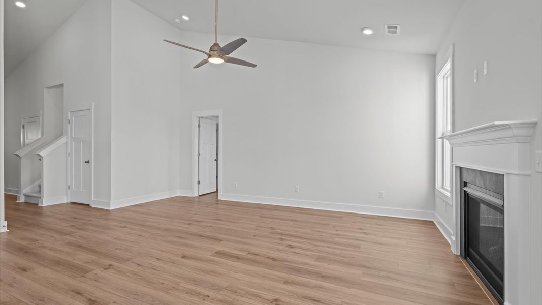 Furnished interior view inside a new home in Woodglen, Piedmont (Image 7).