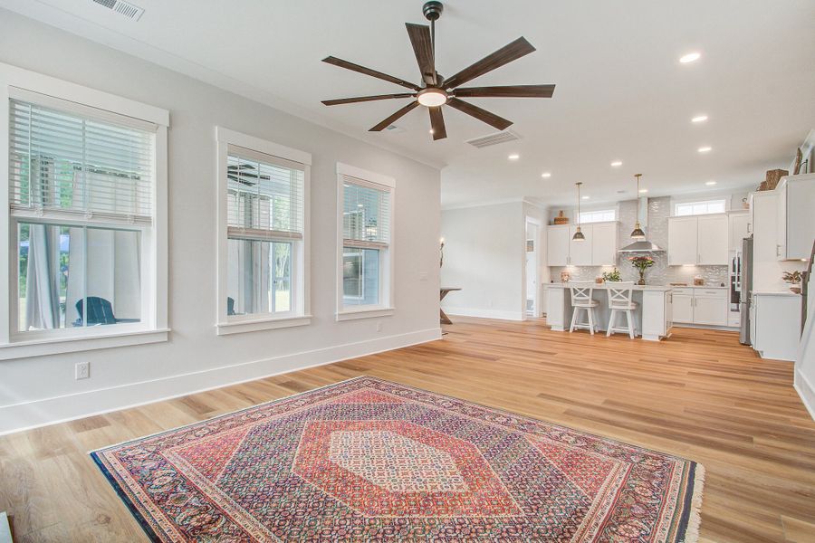 Image 38 of a home in Pamlico Terrace.