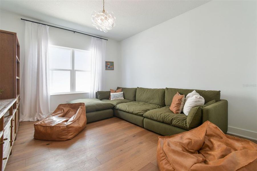 Huge Bonus Room Huge Bonus Room