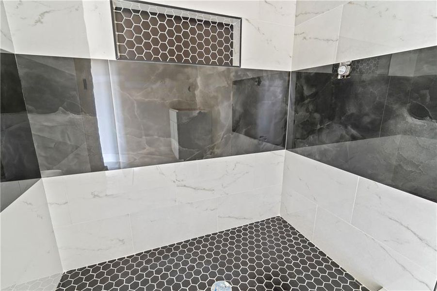 Image 75 of a home in .