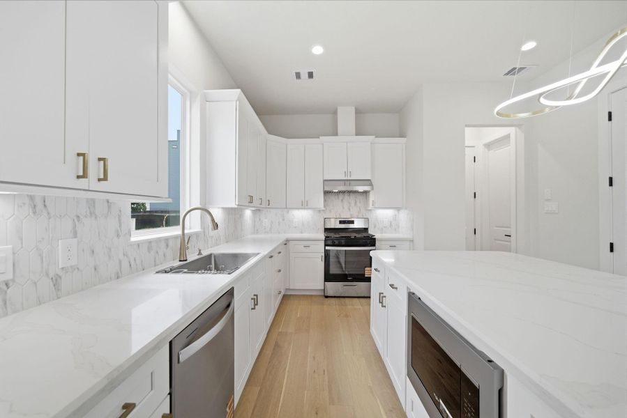 Furnished interior view inside a new home in , Houston (Image 13).