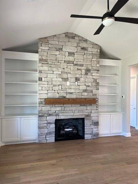 Image 9 of a home in Lakeside at River Green. Image 9 of a home in Lakeside at River Green.