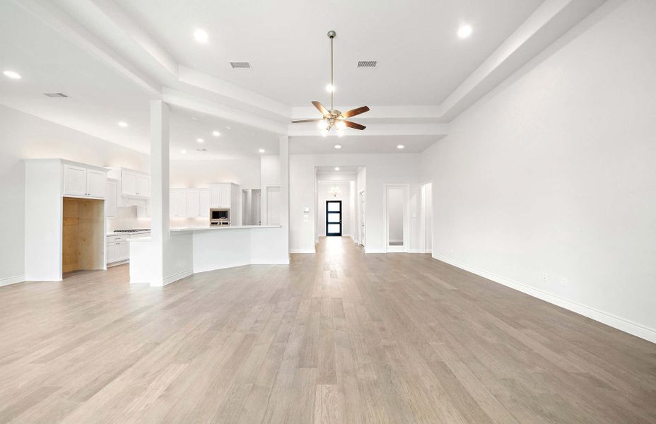 Representative unfurnished interior of a home built from the 2909AU by Ravenna Homes in Audubon 60′, Magnolia (Image 32).