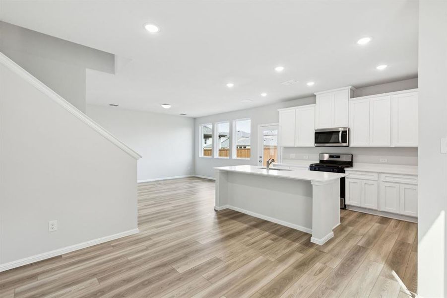 Furnished interior view inside a new home in Bellagio, Forney (Image 11). Furnished interior view inside a new home in Bellagio, Forney (Image 11).