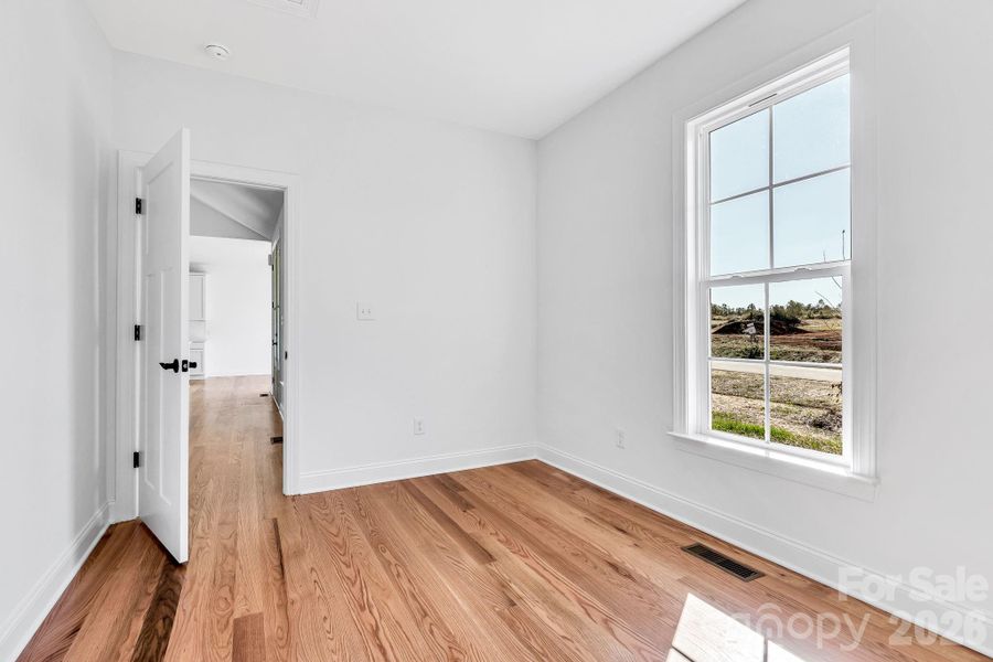 Spacious, unfurnished interior of a new home in , Salisbury (Image 16).