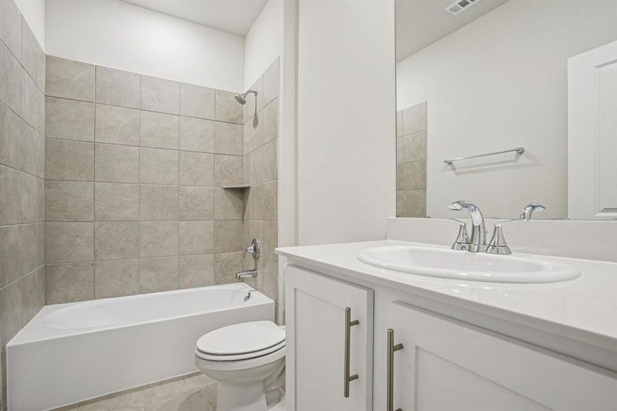 Photo is not of the actual home, but is an inspirational photo of builder’s model home and may depict options, furnishings, and/or decorator features that are not included. Photo is not of the actual home, but is an inspirational photo of builder’s model home and may depict options, furnishings, and/or decorator features that are not included.