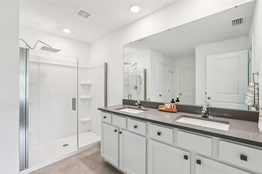 Furnished interior view inside a new home in North Park Isle, Plant City (Image 37).